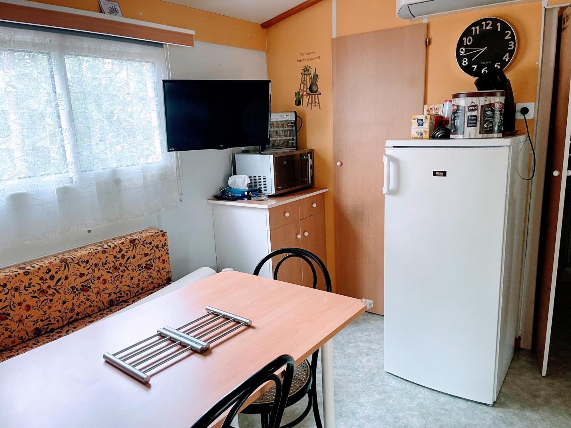 Mobilhome A Sainte Croix Du Verdon Eksteriør billede